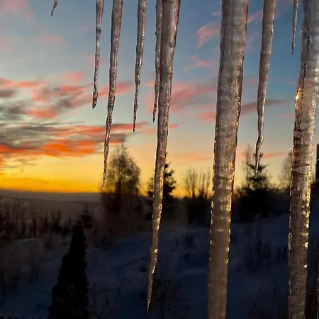 Koselig Enmannsom I Tommerhus, Inkl Morgenkaffe منزل للإقامة *